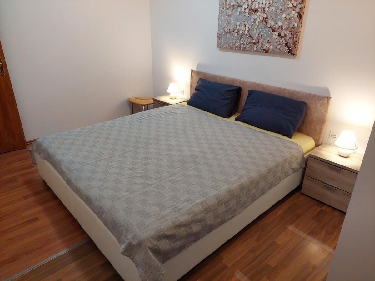 Apartman Anita Jesenice  Exteriör bild