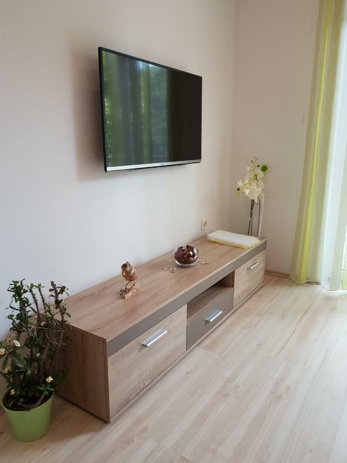 Apartman Anita Jesenice  Exteriör bild